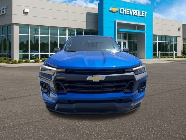 2024 Chevrolet Colorado LT photo 25
