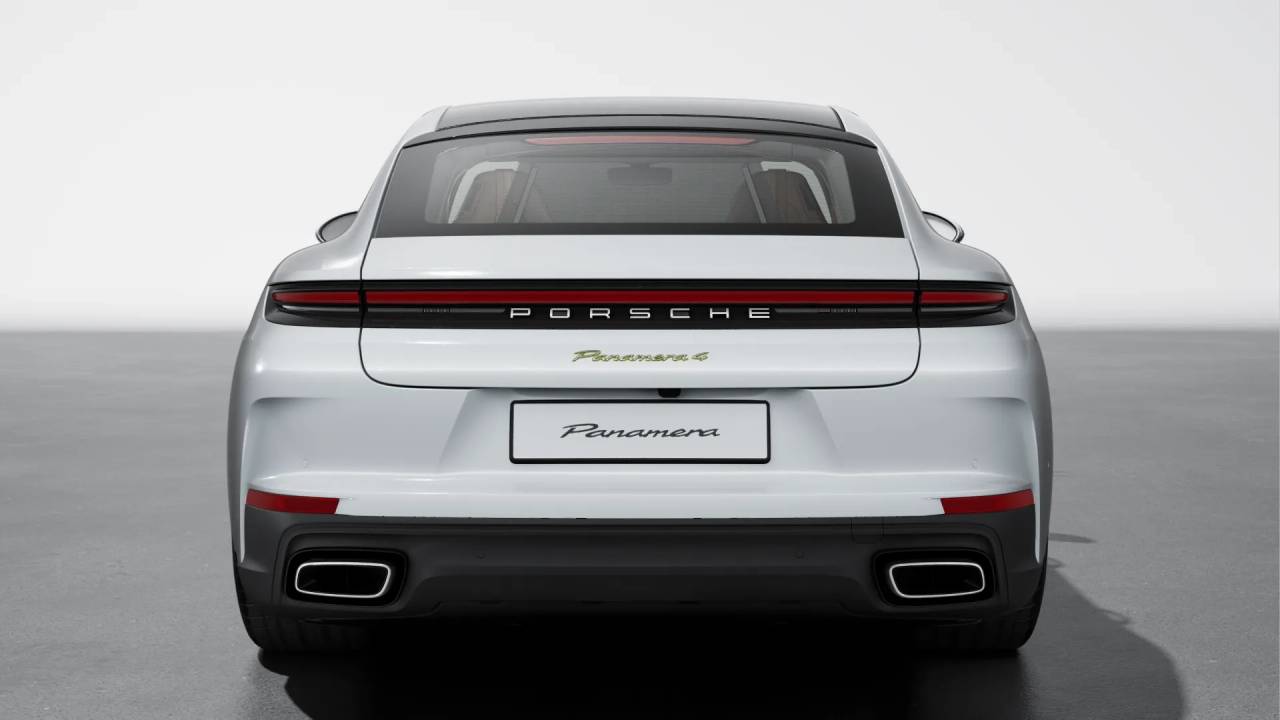 2026 Porsche Panamera 4 E-Hybrid photo 7