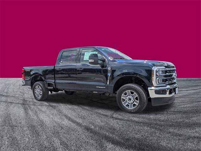 2025 Ford F-250 Lariat photo 2