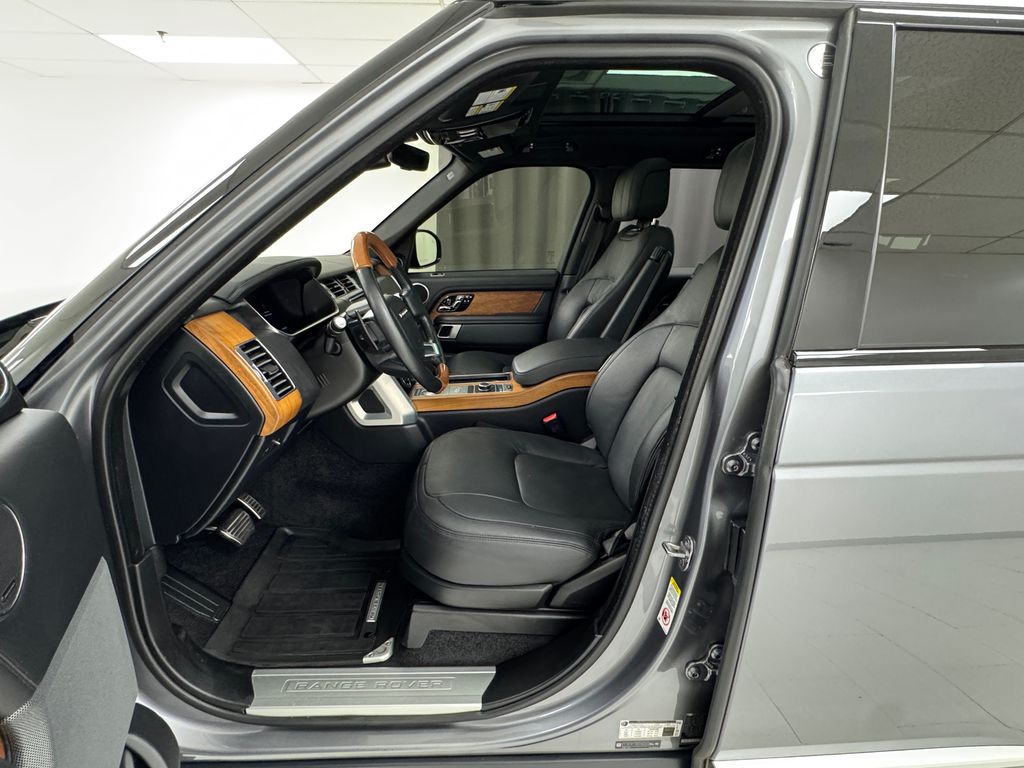 2022 Land Rover Range Rover HSE Westminster Edition photo 7