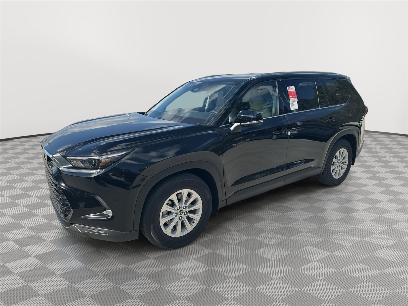 2026 Toyota Grand Highlander XLE's photo