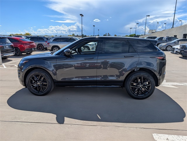 2026 Land Rover Range Rover Evoque Dynamic SE photo 2