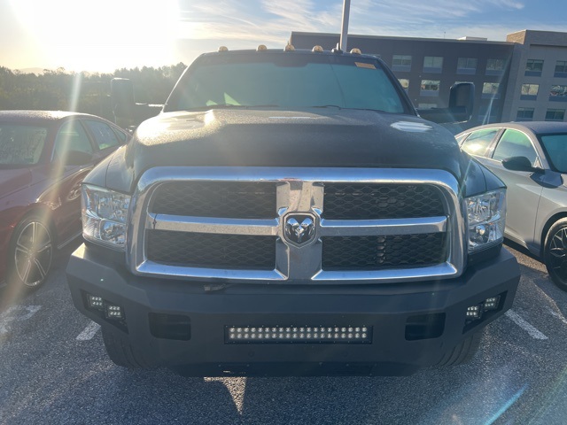 2015 Ram 3500 SLT photo 2
