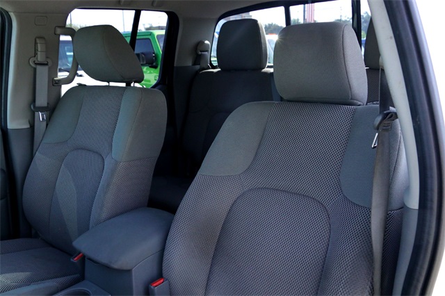 2021 Nissan Frontier SV photo 11