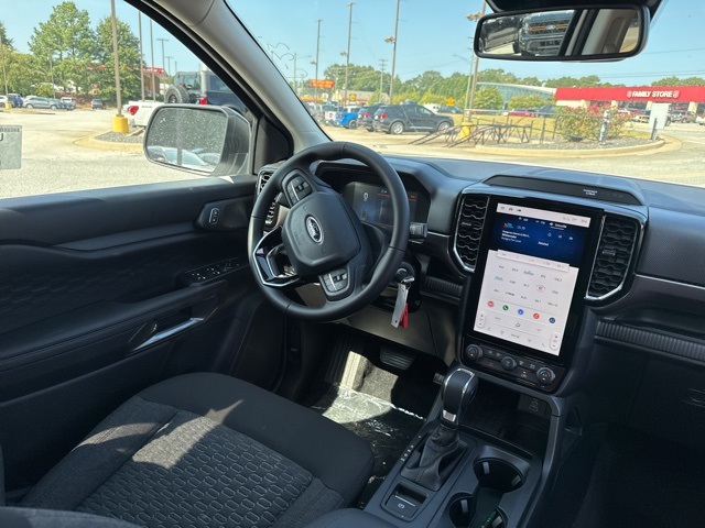 2025 Ford Ranger XLT photo 18