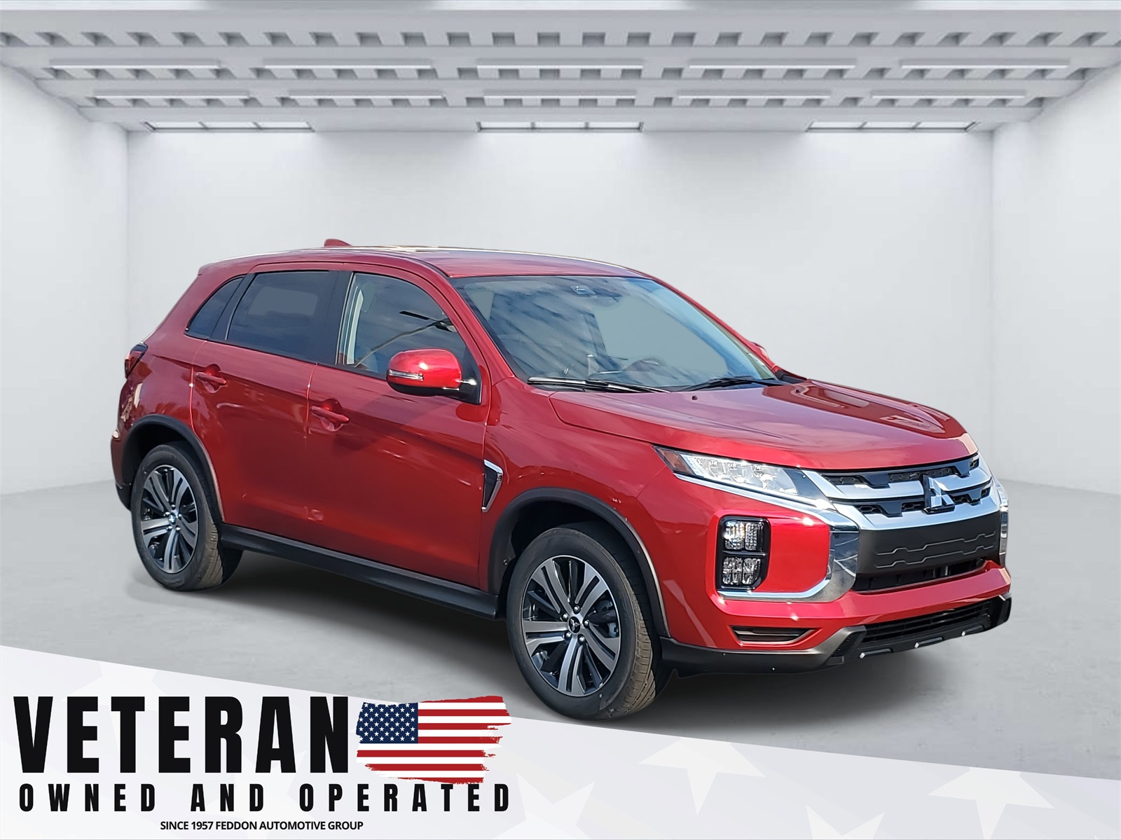 2025 Mitsubishi Outlander Sport SE's photo