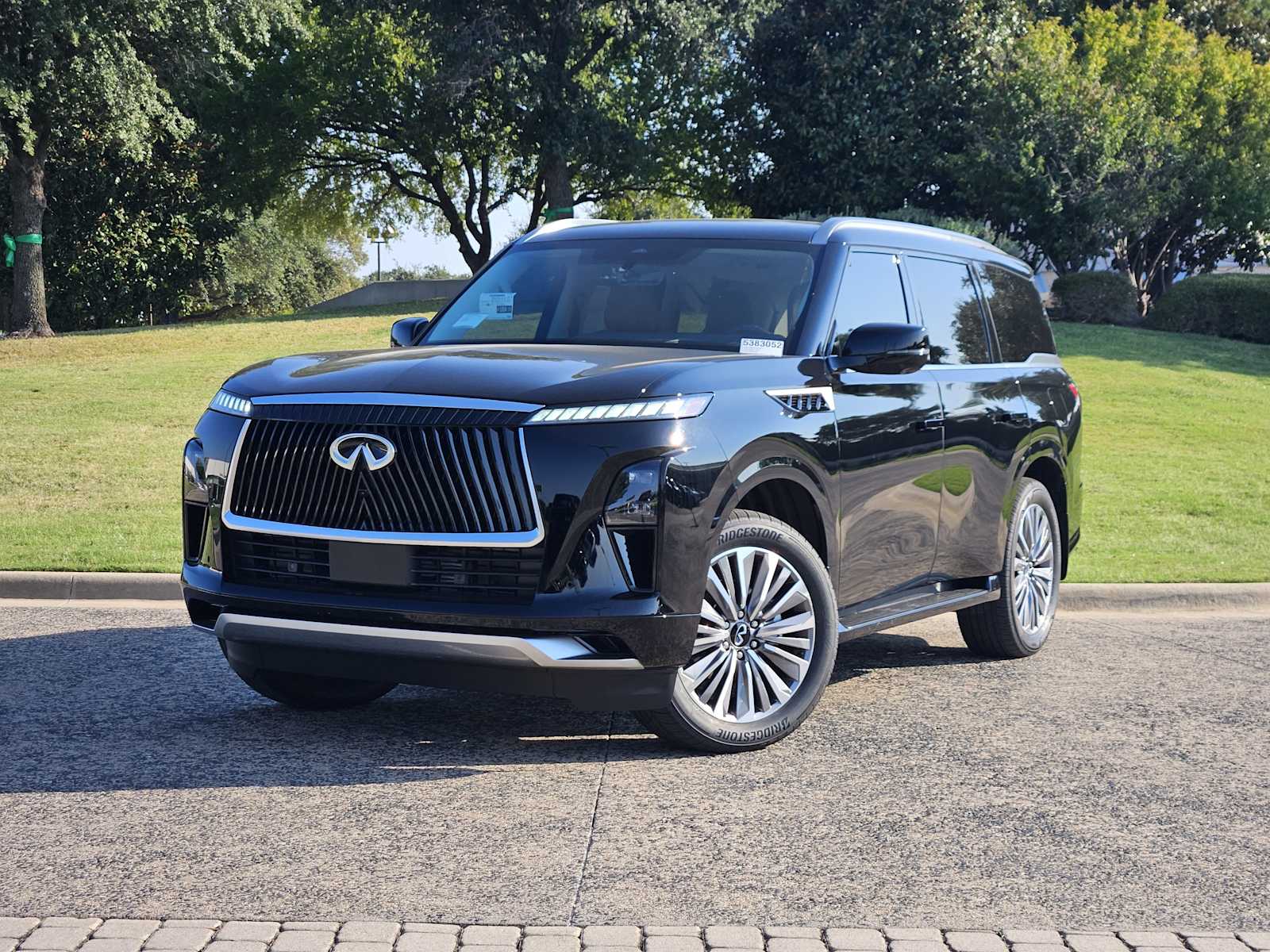 2025 Infiniti QX80 SPORT AWD photo 5