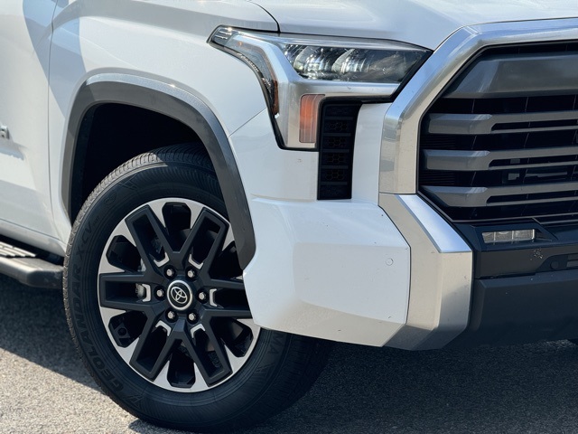 2023 Toyota Tundra Limited photo 2