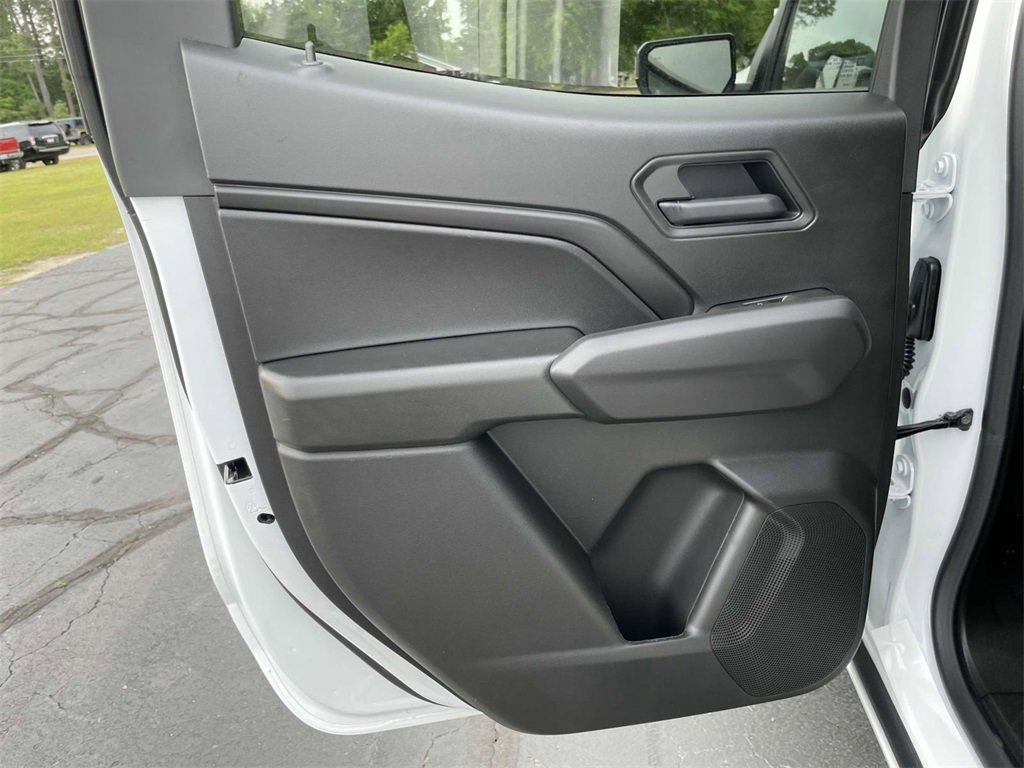 2025 Chevrolet Colorado Work Truck photo 12