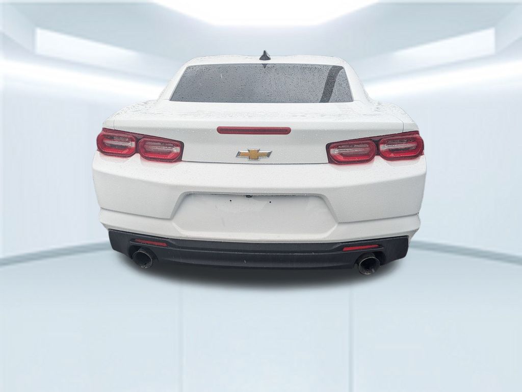 2023 Chevrolet Camaro 1LS photo 4