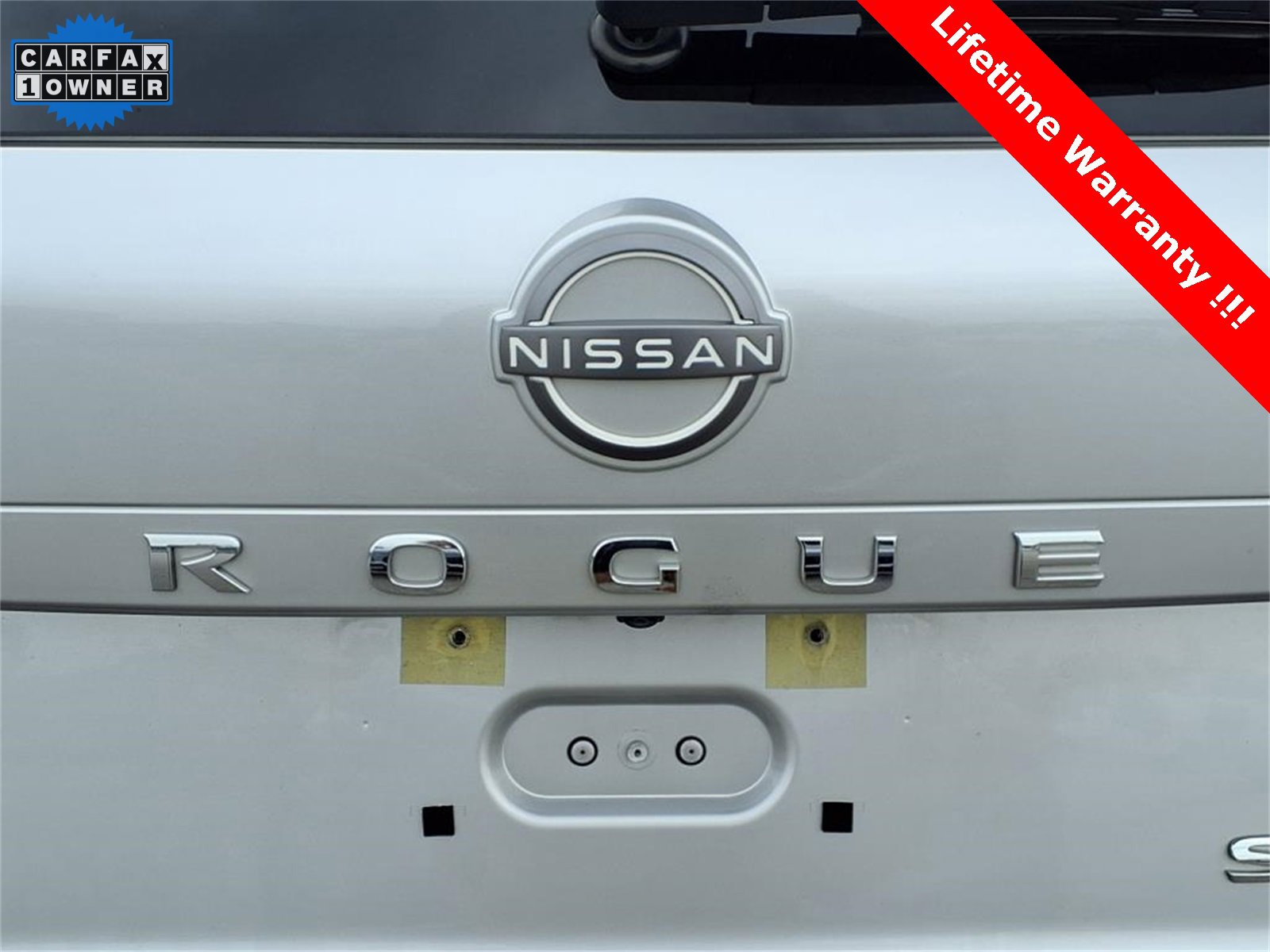 2023 Nissan Rogue SV photo 4