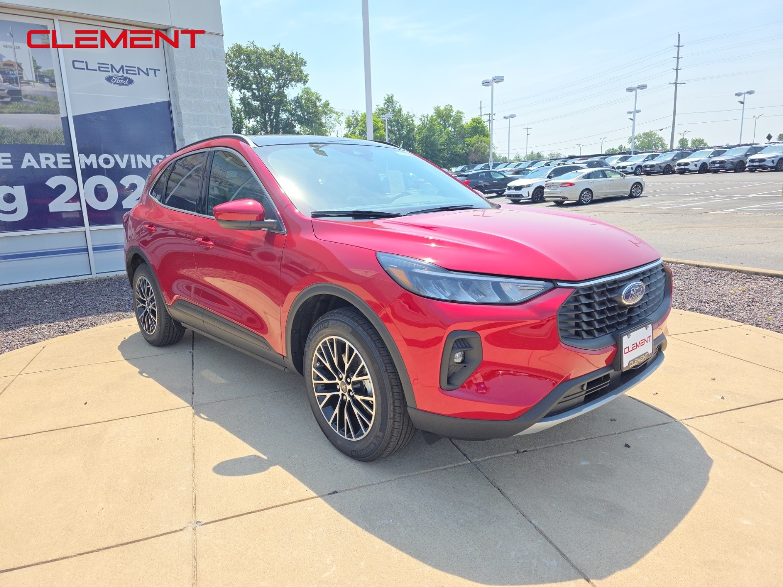 2025 Ford Escape Plug-In Hybrid photo 3