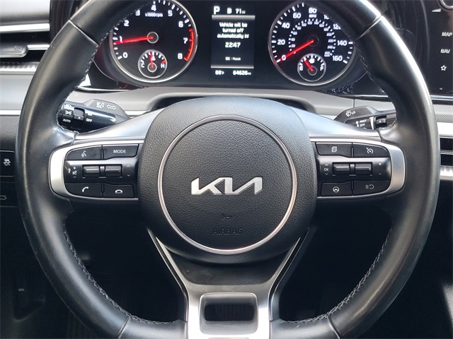 2022 Kia K5 GT-Line photo 26