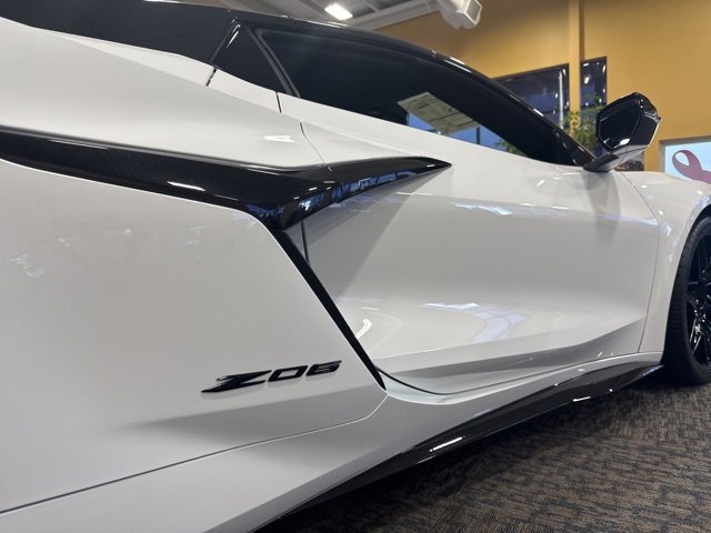 2026 Chevrolet Corvette Z06 3LZ photo 3