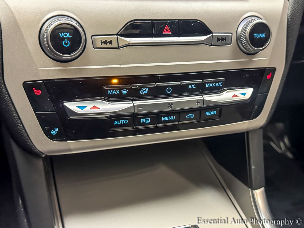 2023 FORD EXPLORER - Image 21