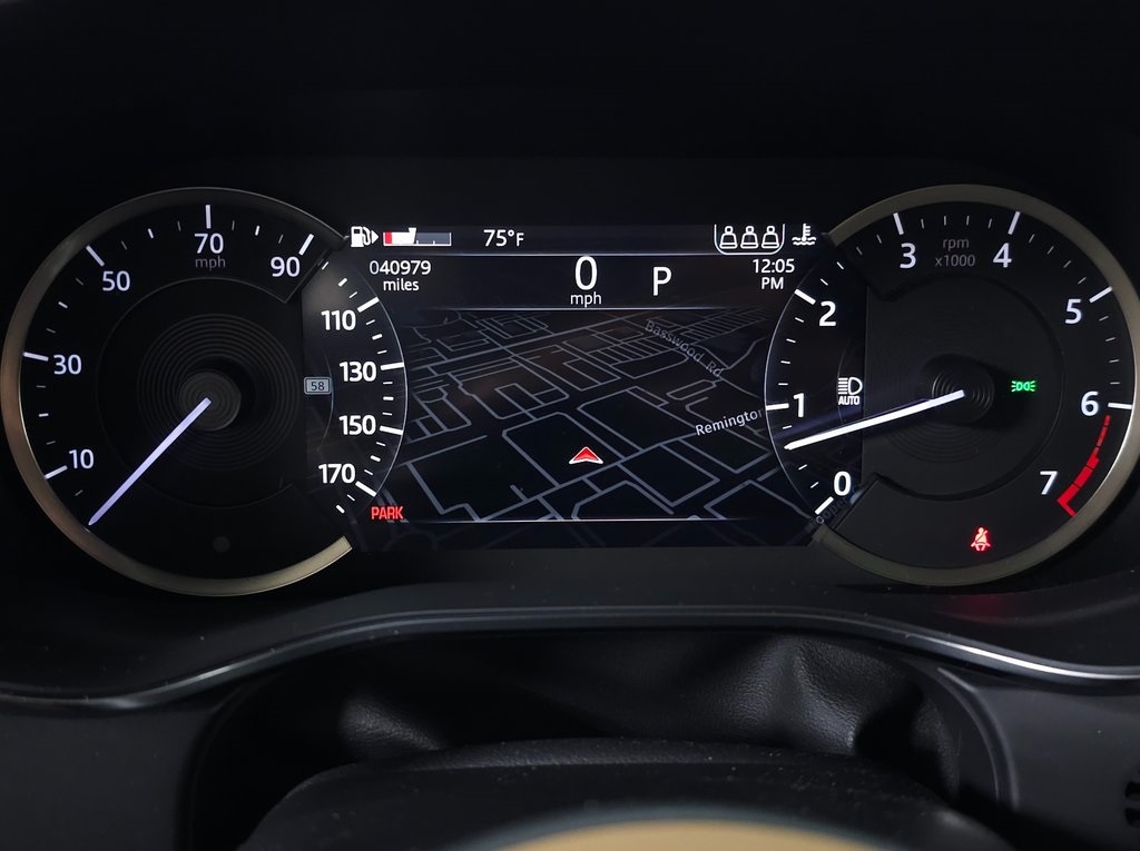 2022 JAGUAR F-PACE - Image 21