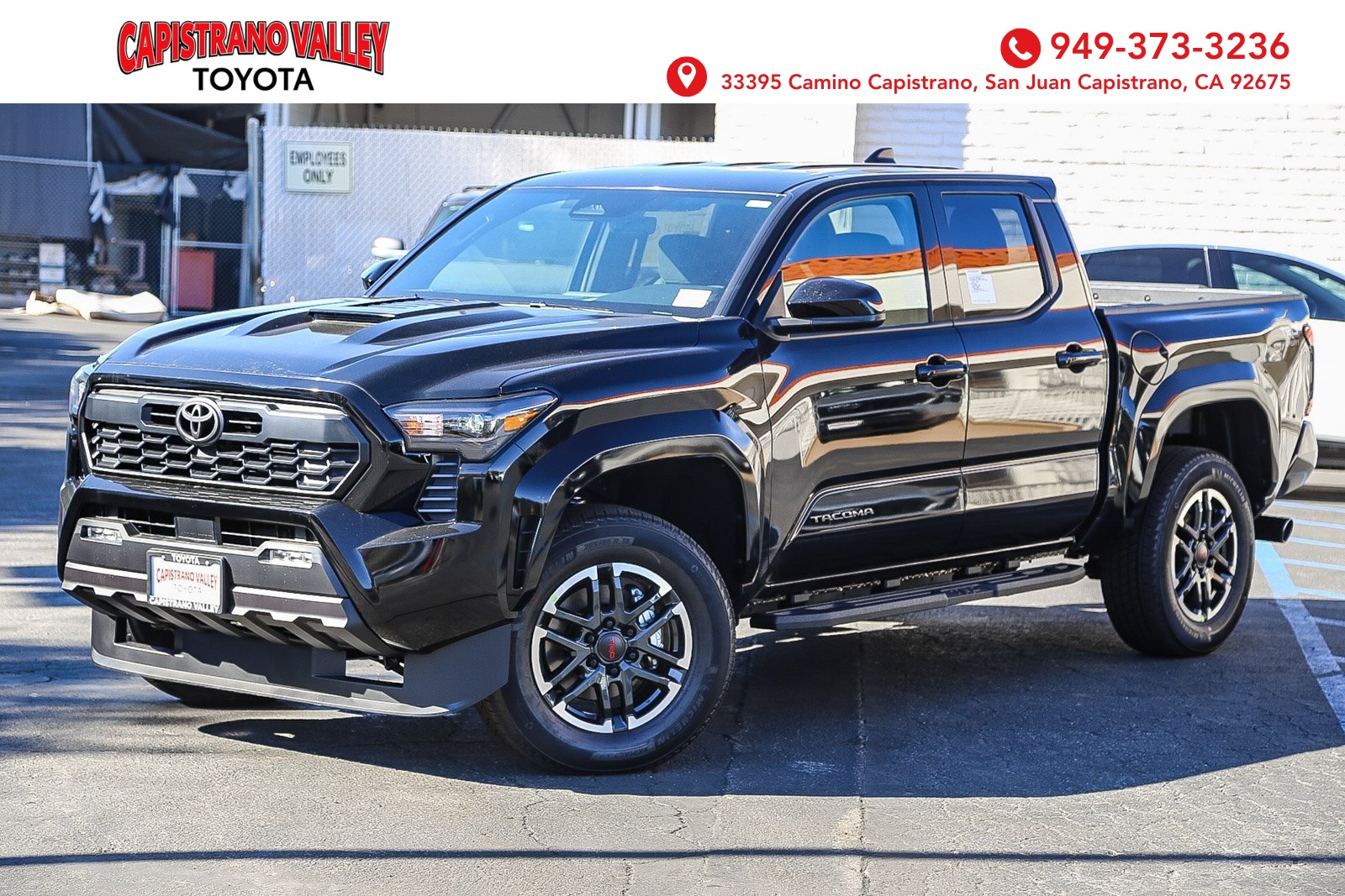 2025 Toyota Tacoma TRD Sport's photo