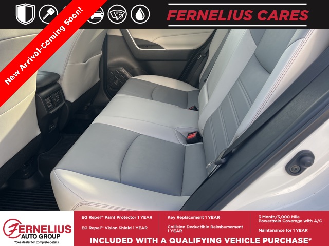 2022 Toyota RAV4 XLE Premium photo 6