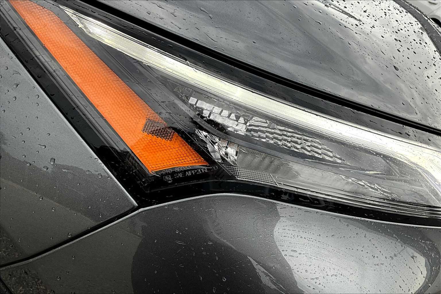 2025 Nissan Rogue SV photo 15