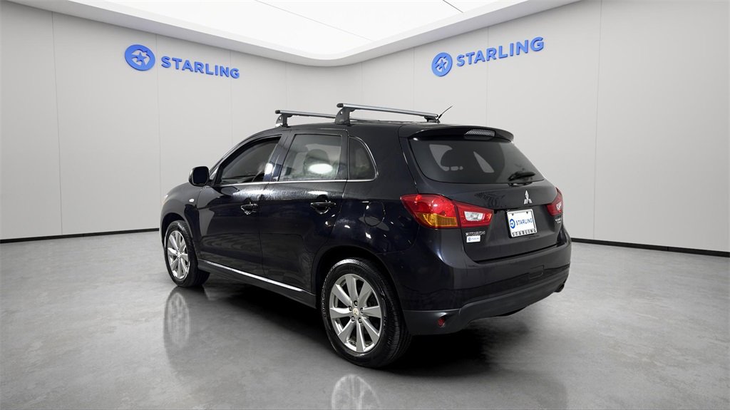 2014 Mitsubishi Outlander Sport SE photo 4