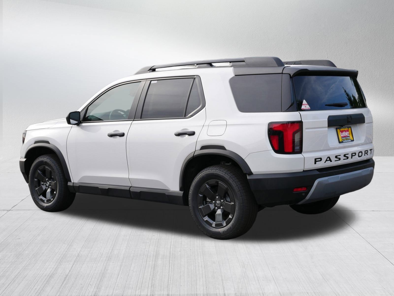 2026 Honda Passport photo 3