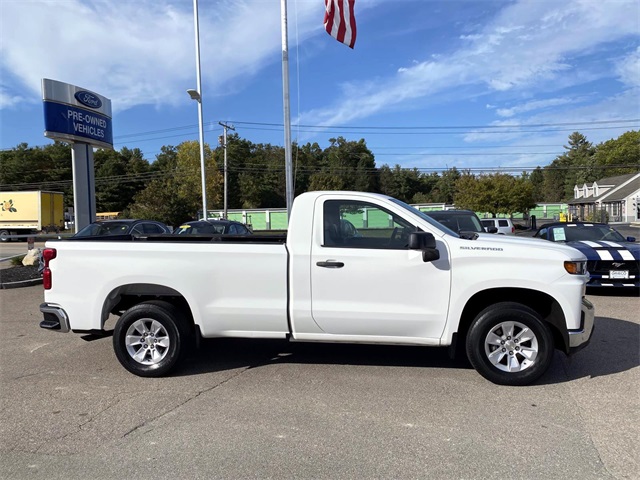 2020 Chevrolet Silverado 1500 photo 2