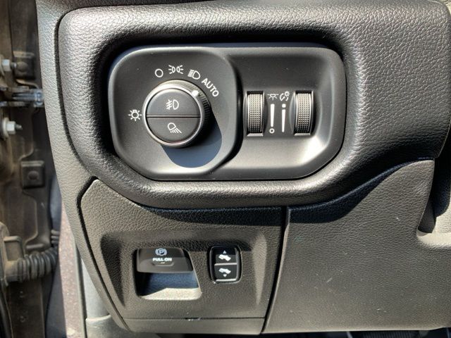 2019 Ram 1500 Sport Rebel photo 14