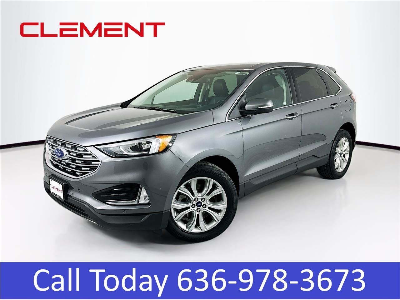 2022 Ford Edge Titanium's photo