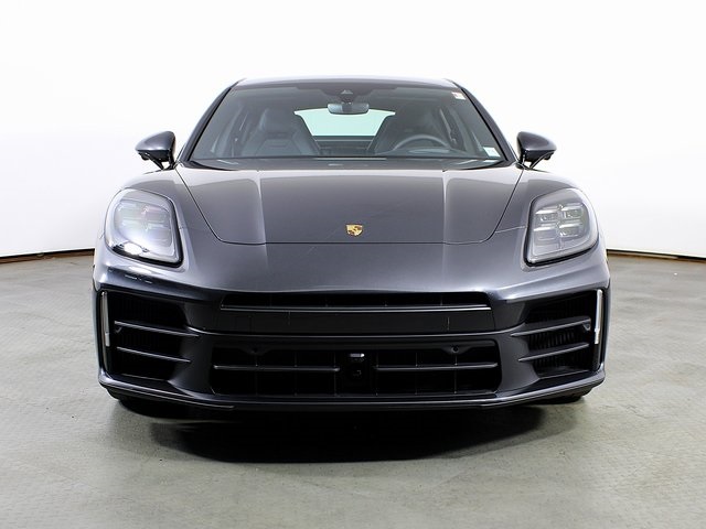 2025 Porsche Panamera 4 photo 10
