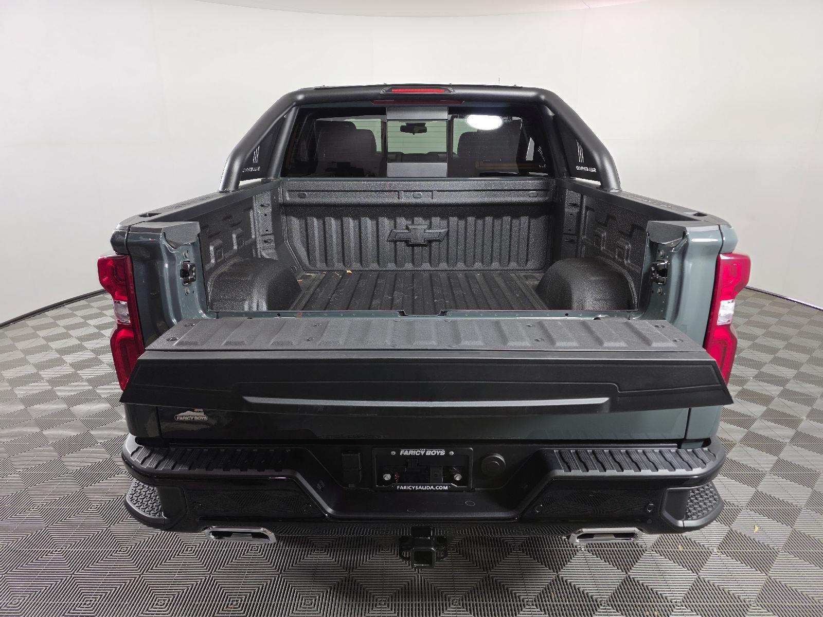 2026 Chevrolet Silverado 1500 LT Trail Boss photo 3