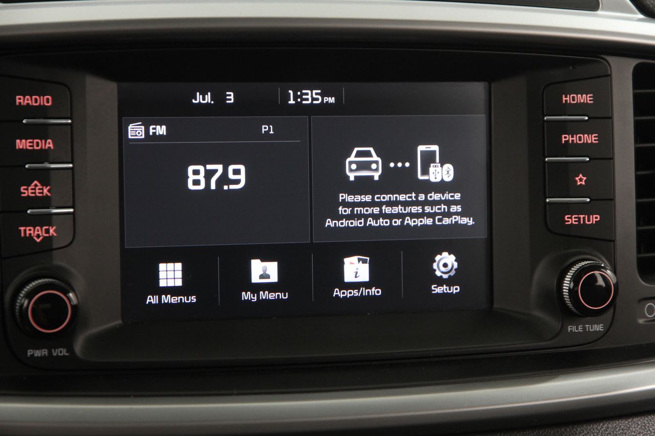 2020 Kia Sorento LX photo 10