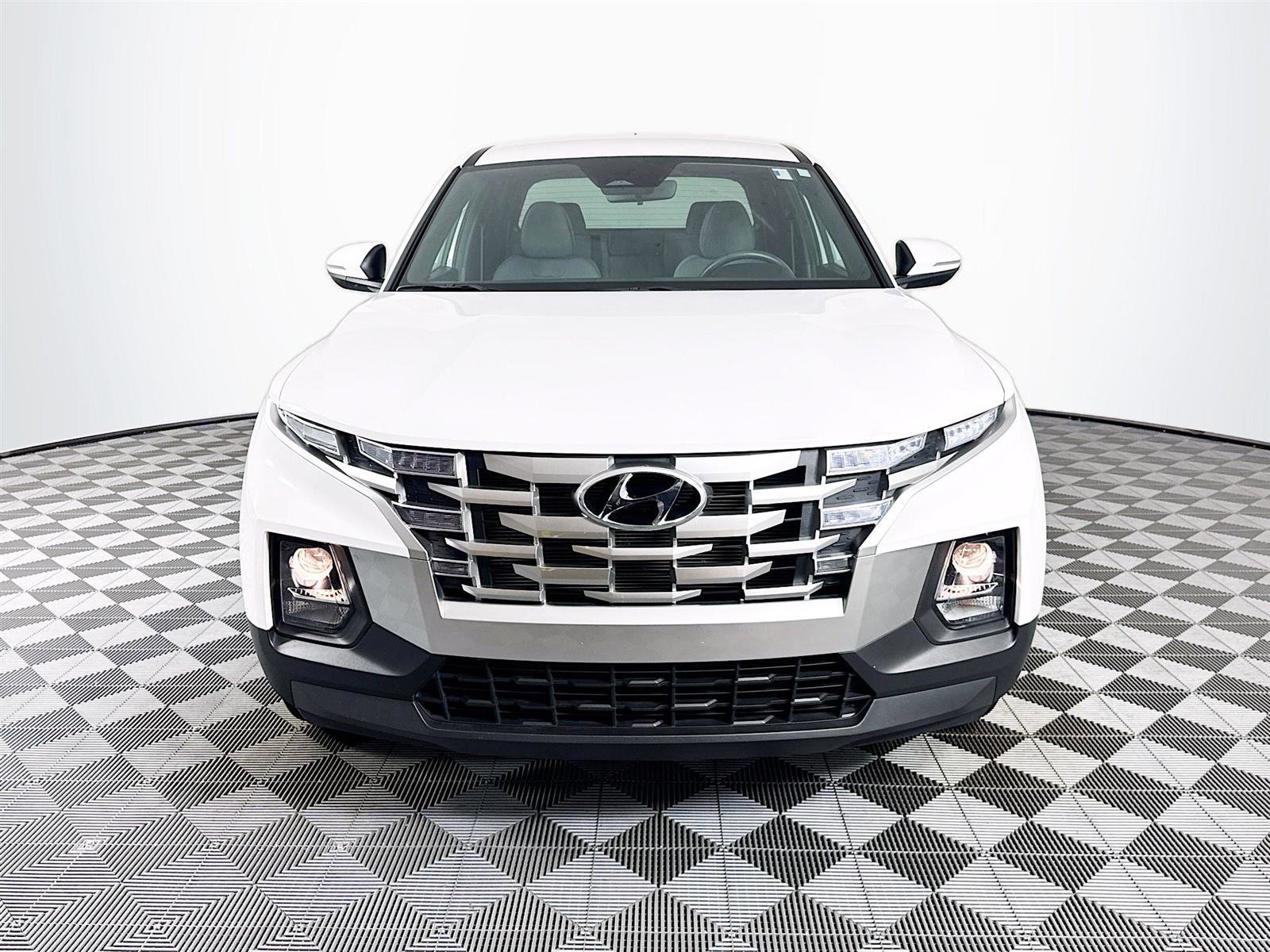 2023 Hyundai Santa Cruz SEL photo 2
