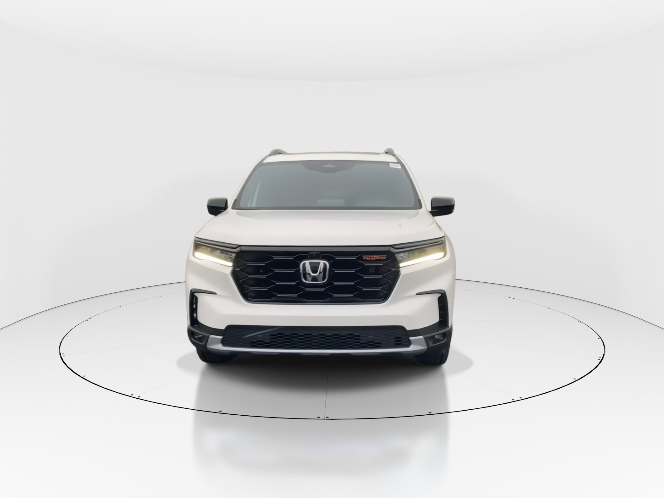 2025 Honda Pilot TrailSport photo 3