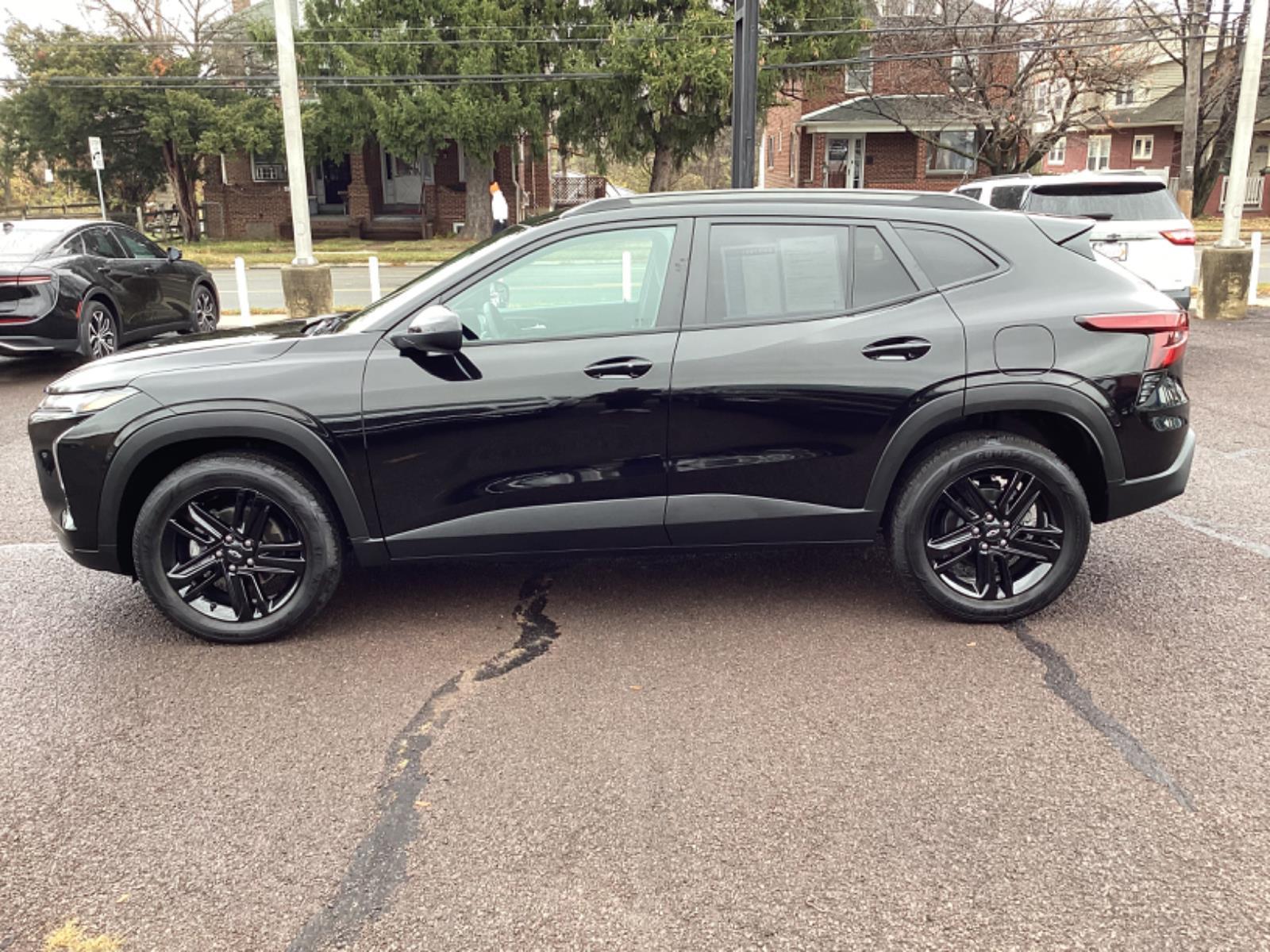 2025 Chevrolet Trax ACTIV photo 3