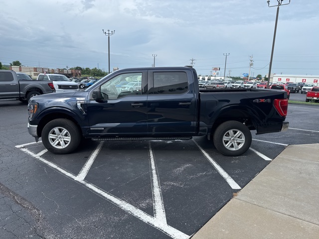 2023 Ford F-150 XLT photo 2