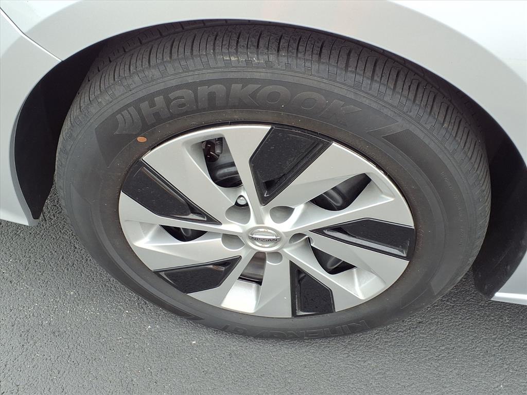 2022 Nissan Altima 2.5 S photo 14