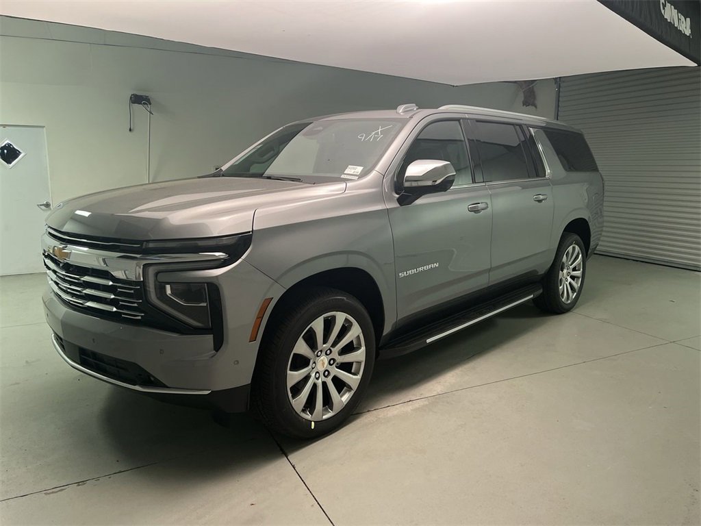 2026 Chevrolet Suburban Premier photo 4
