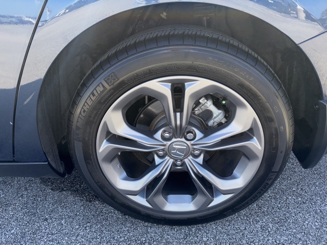 2024 Honda Accord EX photo 9