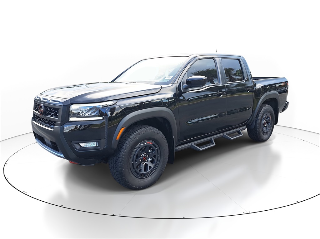 2026 Nissan Frontier Crew Cab PRO-4X photo 4