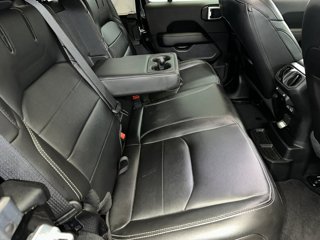 2022 Jeep Wrangler 4xe Unlimited Sahara photo 26
