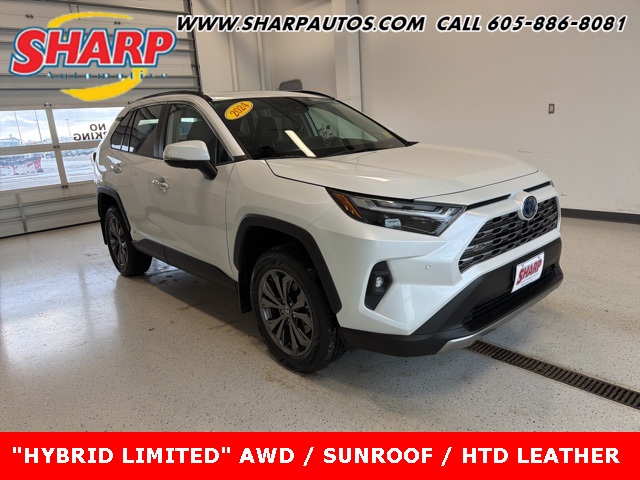 2024 Toyota RAV4 Limited's photo