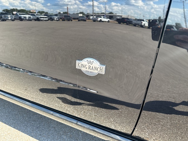 2025 Ford Expedition King Ranch MAX photo 8