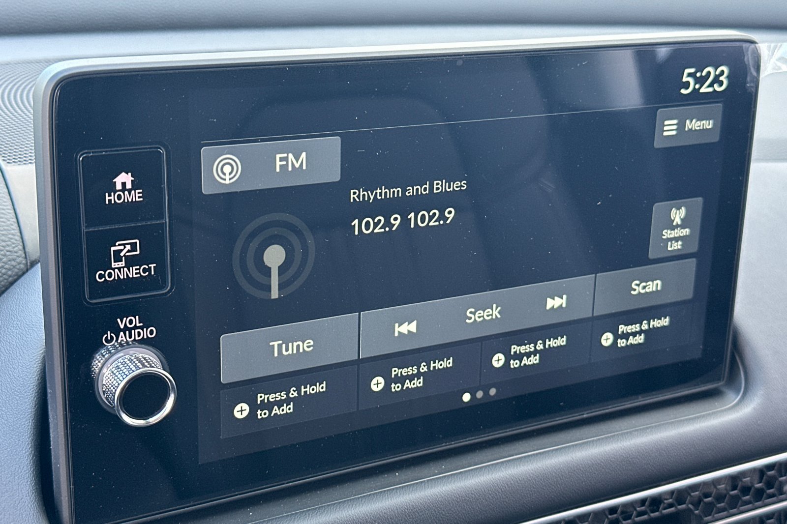 2026 Honda HR-V EX-L photo 40