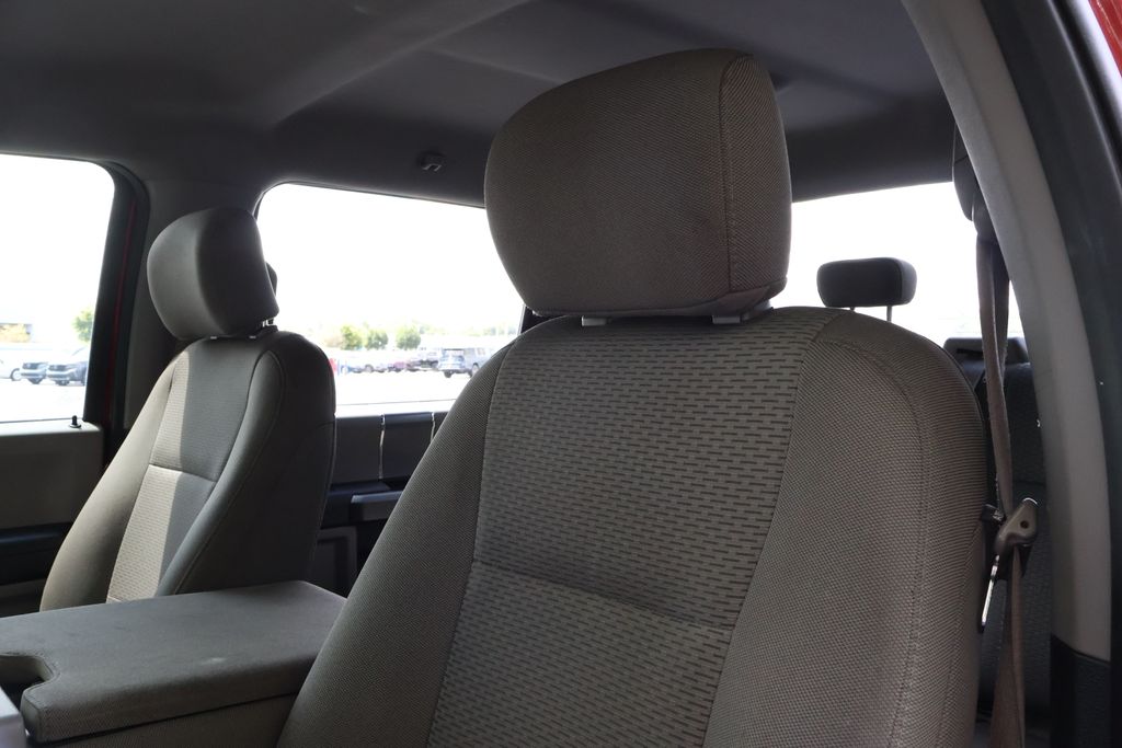 2018 Ford F-150 XLT photo 30