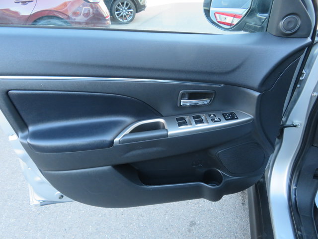 2024 Mitsubishi Outlander Sport SE photo 20