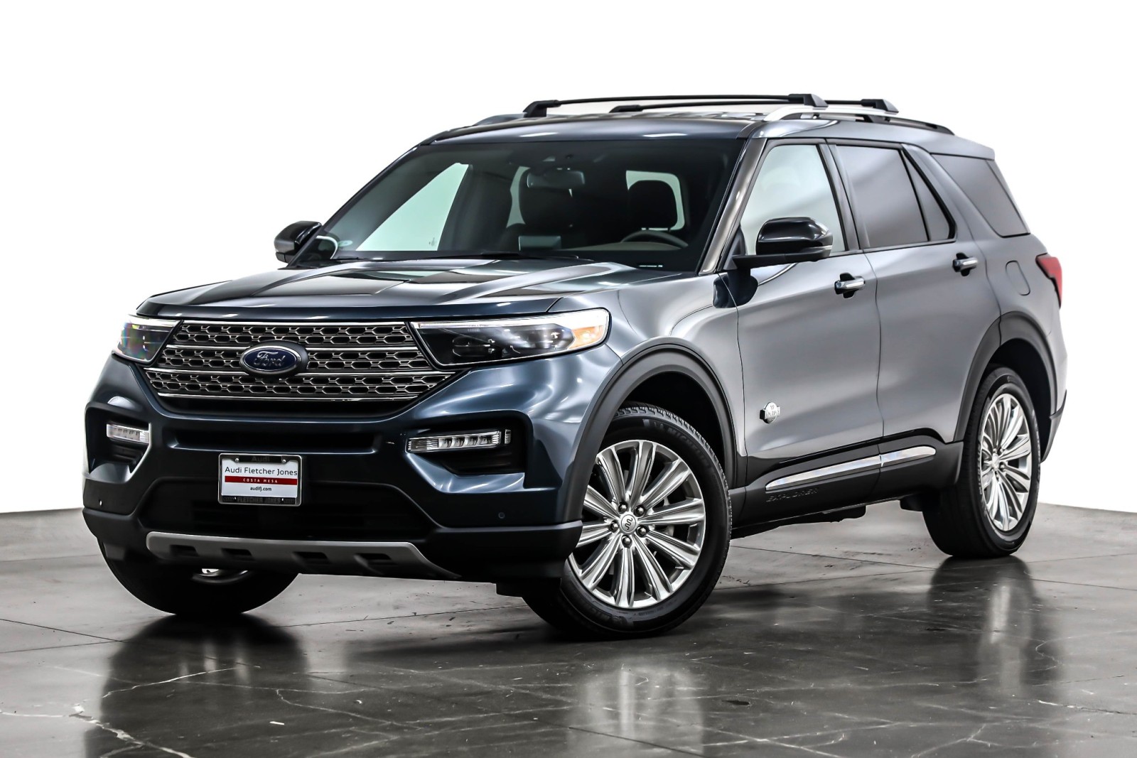 2022 Ford Explorer King Ranch's photo
