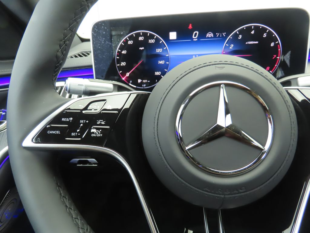 2025 Mercedes Benz S 580 4MATIC photo 11