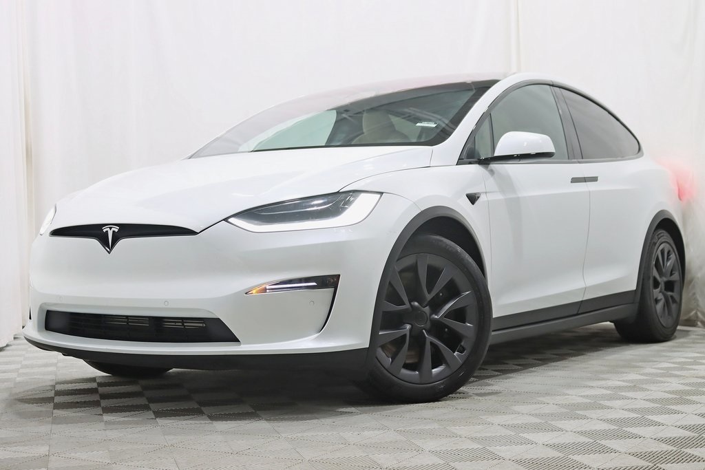 2022 Tesla Model X Plaid photo 6