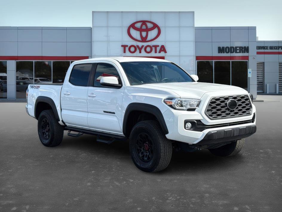 2021 Toyota Tacoma TRD Off-Road photo 3