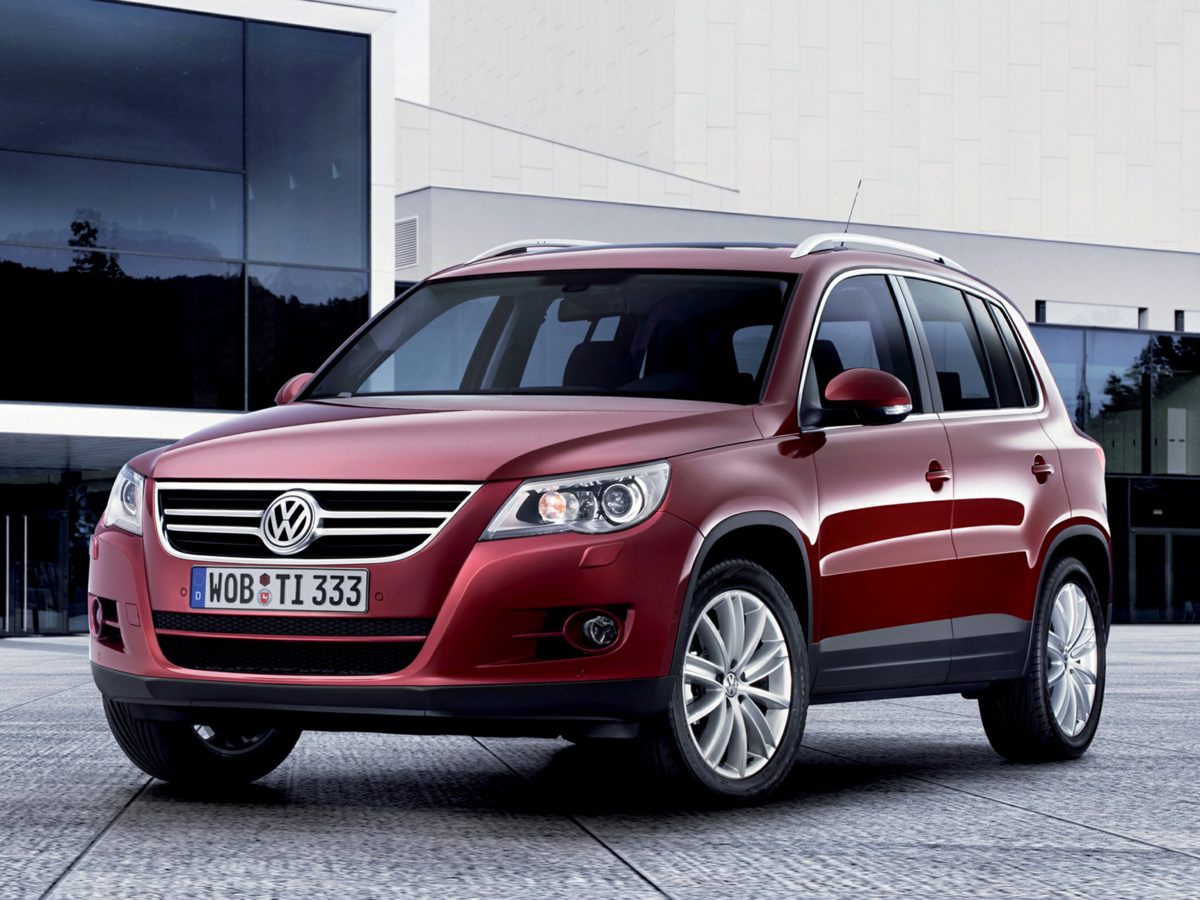 2011 Volkswagen Tiguan SE's photo